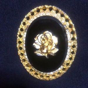 Celebrity NY Black Glass/Gold Rose Pendant/Pin/clipper